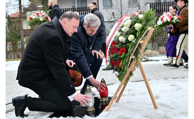 Zdjęcie artykułu pod tytułem Obchody...