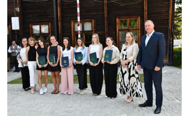 Zdjęcie artykułu pod tytułem Zakończenie roku...