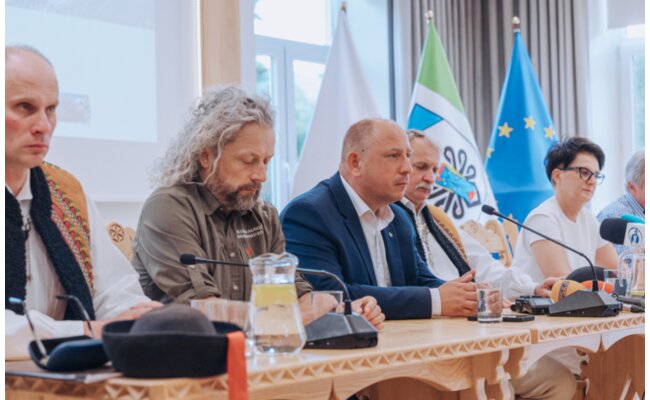 Zdjęcie artykułu pod tytułem Konferencja...